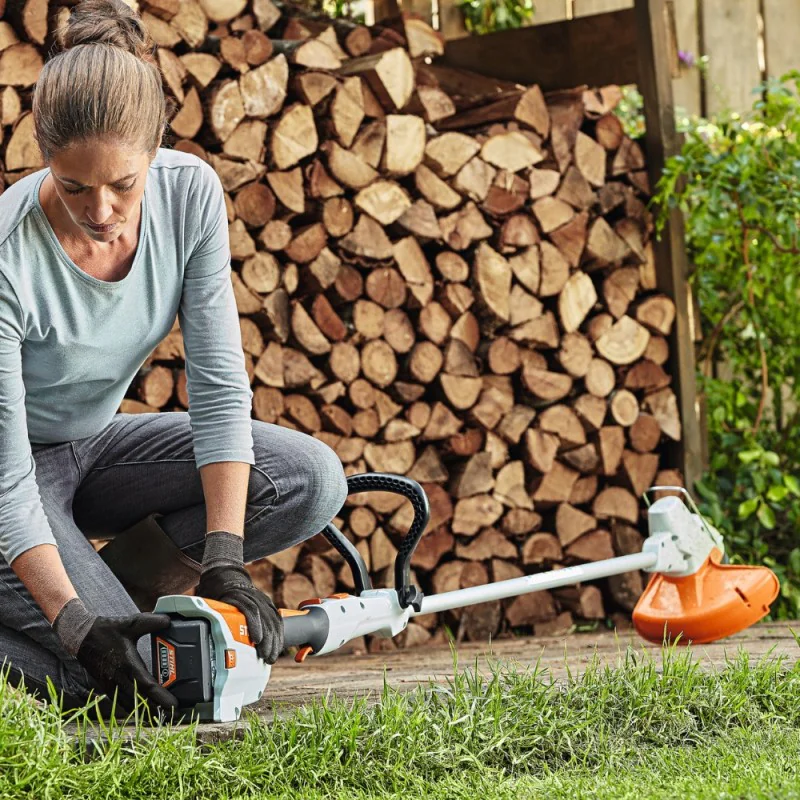Zestaw Stihl FSA 57 + Żyłka tnąca + Czapka Stihl