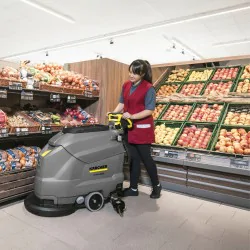 Zestaw Karcher BD 50/50 C Classic Bp Pack 80Ah Li+FC + Miękka szczotka tarczowa + Płyn do posadzek