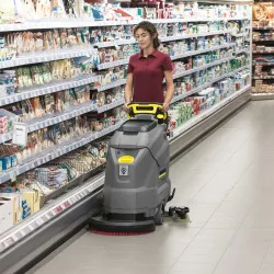 Zestaw Karcher BD 50/50 C Classic Bp Pack 80Ah Li+FC + Miękka szczotka tarczowa + Płyn do posadzek