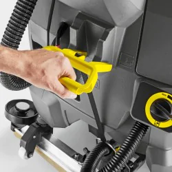 Zestaw Karcher BD 50/50 C Classic Bp Pack 80Ah Li+FC + Miękka szczotka tarczowa + Płyn do posadzek