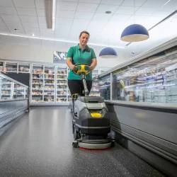 Zestaw Karcher BD 35/15 C Classic Bp Pack + Płyn do posadzek, 1l