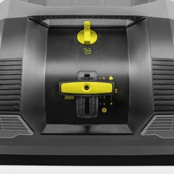 Zestaw Zamiatarka Karcher KM 70/20 C 2SB + 2x Szczotka boczna twarda + Zapasowa szczotka walcowa