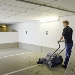 Zestaw Karcher KM 70/25 C BP 2SB + 2x Akumulator 7.5 Ah 36 V + Szybka ładowarka
