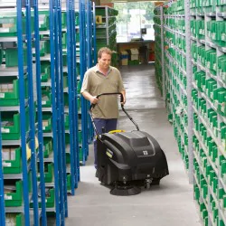 Zestaw Karcher KM 75/40 W Bp Pack + Szczotka boczna twarda
