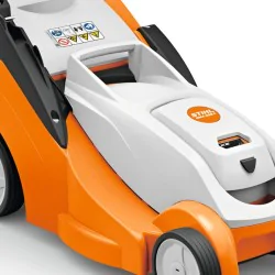 Stihl RMA 239 C Kosiarka akumulatorowa w zestawie z akumulatorem i ładowarką (0.90 kW, 37 cm, 40 l) - 63200111473