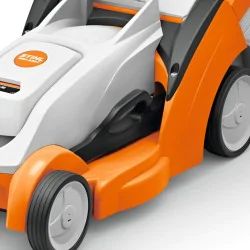 Stihl RMA 239 C Kosiarka akumulatorowa w zestawie z akumulatorem i ładowarką (0.90 kW, 37 cm, 40 l) - 63200111473