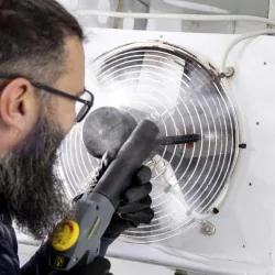 Zestaw Odkurzacz Parowy Karcher SGV 8/5 Classic + Zestaw szczoteczek ze stali nierdzewnej