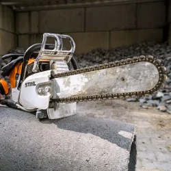 Stihl GS 461 Pilarka spalinowa do cięcia rur z żeliwa (4.30 kW, 45 cm, 3/8", Diamentowy łańcuch 36 GGM) - 42522000034