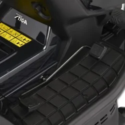 Alpina AT4 84 HA Traktor ogrodowy spalinowy (6.3 kW, 3000 m², Automat) - 2T2100404/A22