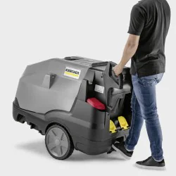 Zestaw Karcher HDS 10/21-4 M + Lanca pianowa + Piana alkaliczna RM 838