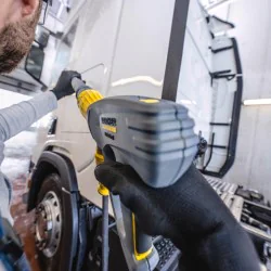 Zestaw Karcher HDS 10/21-4 M + Lanca pianowa + Piana alkaliczna RM 838