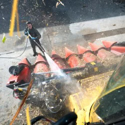 Karcher HDS 5/15 UX Profesjonalna myjka z podgrzewaniem wody (150 bar, 450 l/h, 80°C) - 1.064-913.0