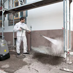 Karcher HDS 5/15 UX Profesjonalna myjka z podgrzewaniem wody (150 bar, 450 l/h, 80°C) - 1.064-913.0