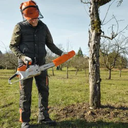 Stihl MSA 220 C-B Pilarka akumulatorowa (1.70 kW, 35 cm, 3/8" P) - MA032000022