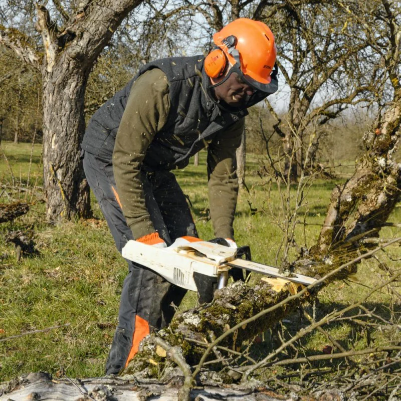 Stihl MSA 220 C-B Pilarka akumulatorowa (1.70 kW, 35 cm, 3/8" P) - MA032000022