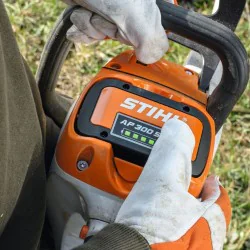 Stihl MSA 220 C-B Pilarka akumulatorowa (1.70 kW, 35 cm, 3/8" P) - MA032000022