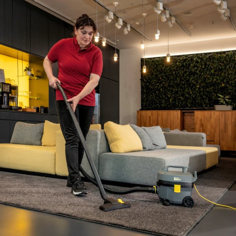 Karcher T 7/1 Classic Profesjonalny odkurzacz do pracy na sucho (850 W, 7 l) - 1.527-181.0