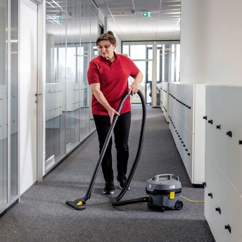 Karcher T 7/1 Classic Profesjonalny odkurzacz do pracy na sucho (850 W, 7 l) - 1.527-181.0