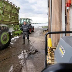 Karcher HD 17/15-4 S ST Classic Profesjonalna stacjonarna myjka ciśnieniowa (210 bar, 1700 l/h) - 1.367-414.0