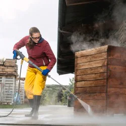 Karcher HDS 11/18-4 S eB Go!Further Profesjonalna myjka z podgrzewaniem wody (180 bar, 1100 l/h, 80°C) - 1.071-965.0