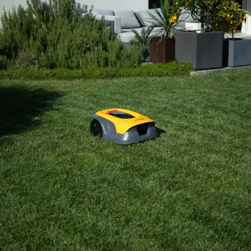 Stiga A 25v VISTA AI Robot koszący autonomiczny (2500 m², 150 min. 6 Ah) - 2R7113028/ST1 Stiga A 25v VISTA AI Robot koszący autonomiczny (2500 m², 150 min. 6 Ah) - 2R7113028/ST1
