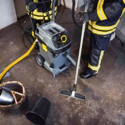 Niewymienna ssawka podłogowa aluminiowa do pracy na mokro/sucho do Karcher NT DN 40 (450 mm) - 4.130-399.0 Niewymienna ssawka podłogowa aluminiowa do pracy na mokro/sucho do Karcher NT DN 40 (450 mm) - 4.130-399.0