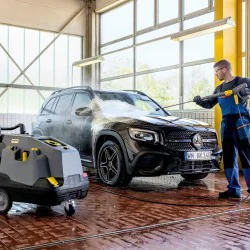 Karcher HDS 8/18-4 C Profesjonalna myjka z podgrzewaniem wody (180 bar, 800 l/h, 155°C) - 1.174-918.0