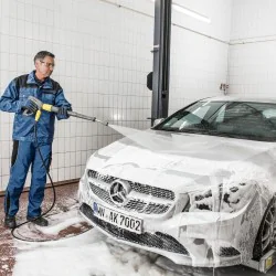 Karcher HDS 11/18-4 S eB Go!Further Profesjonalna myjka z podgrzewaniem wody (180 bar, 1100 l/h, 80°C) - 1.071-965.0