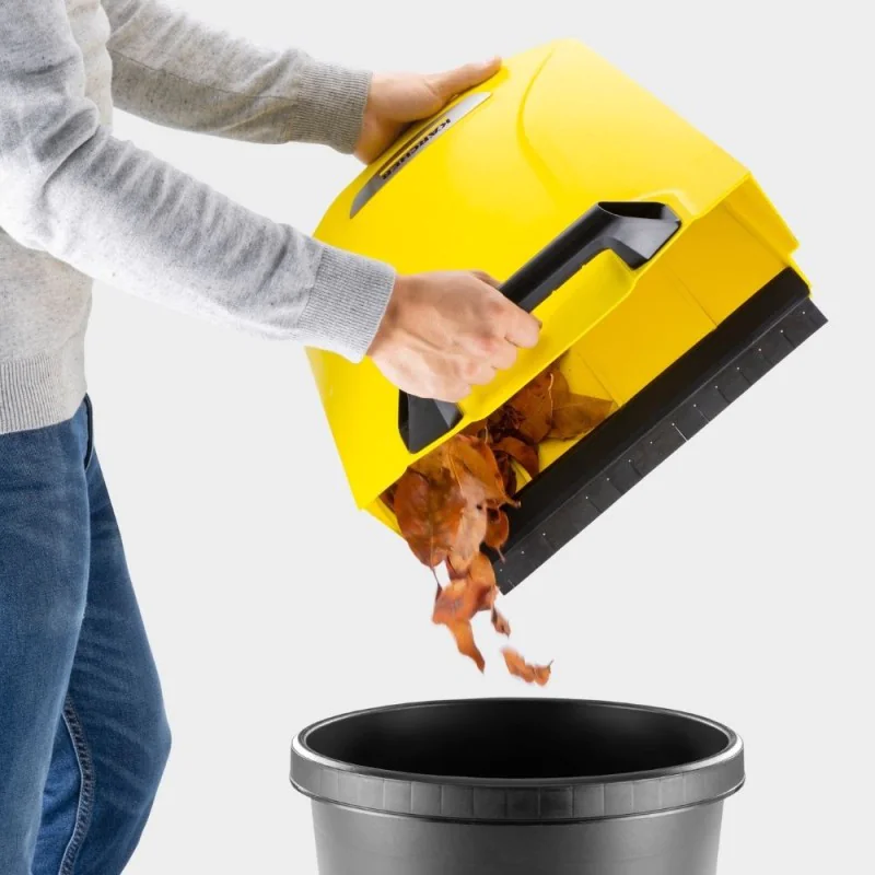 Karcher S 4 Twin 2in1 Zamiatarka ręczna do kostki, piasku, liści (2400 m²/h, 680 mm, 20 l) - 1.766-365.0