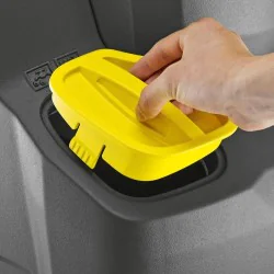 Karcher Puzzi 30/4 E Odkurzacz piorący z podgrzewaniem wody (1200 W, 75 m²/h, 254 mbar, 30 l) - 1.101-122.0