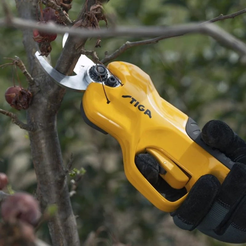 STIGA SP 100e Zestaw: Sekator + Pilarka + Akumulator + Ładowarka (20 V) 257122001/ST1