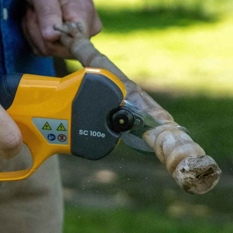 STIGA SP 100e Zestaw: Sekator + Pilarka + Akumulator + Ładowarka (20 V) 257122001/ST1