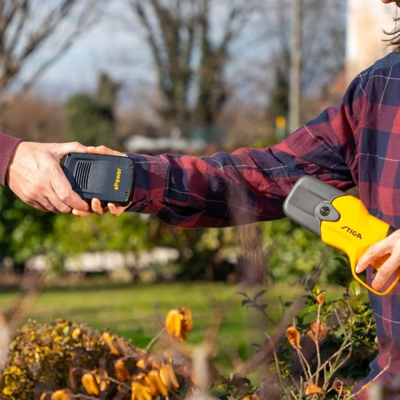 STIGA SP 100e Zestaw: Sekator + Pilarka + Akumulator + Ładowarka (20 V) 257122001/ST1