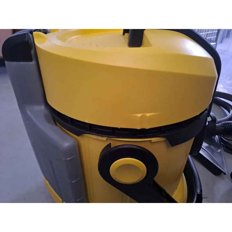 Odkurzacz Piorący Karcher SE 4001 (1400W, 21kPa) OUTLET