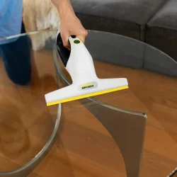 Zestaw Karcher WV 2 Universal Care + Zestaw lanc teleskopowych + Środek do czyszczenia RM 500