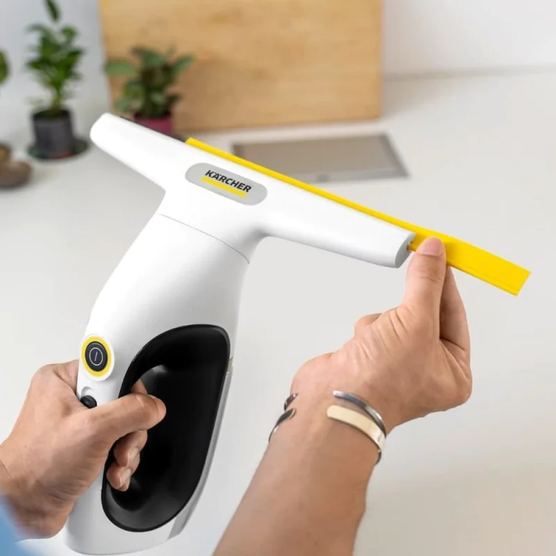 Zestaw Karcher WV 2 Universal Care + Zestaw lanc teleskopowych + Środek do czyszczenia RM 500