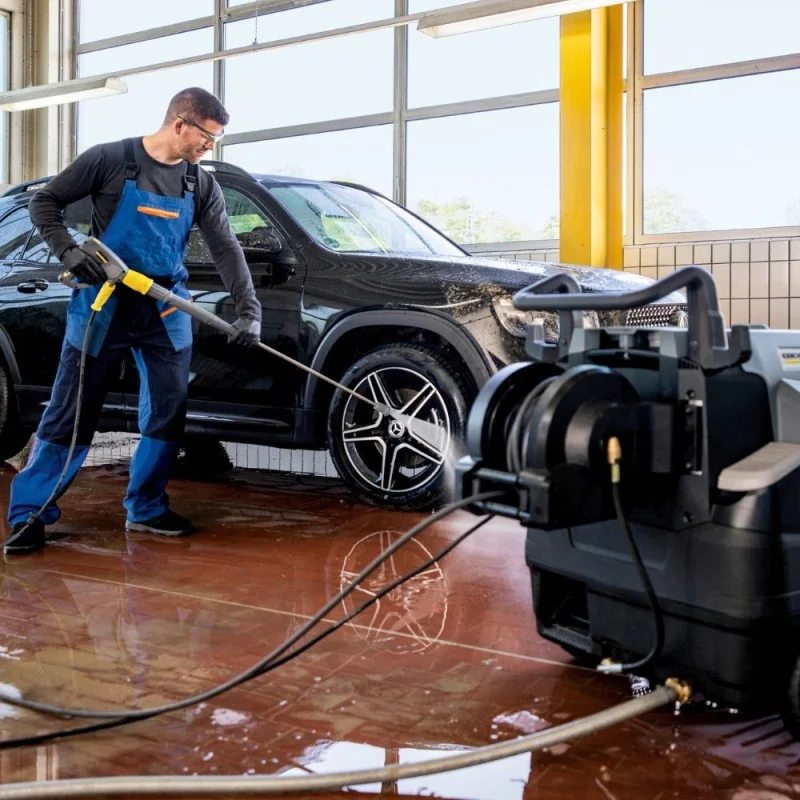 Zestaw Karcher HDS 8/18-4 CXA + Przystawka FRV 30 Me + Zestaw dysz do FRV