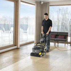 Zestaw Karcher BR 40/10 C Adv + Środek do czyszczenia posadzek RM 69 10l