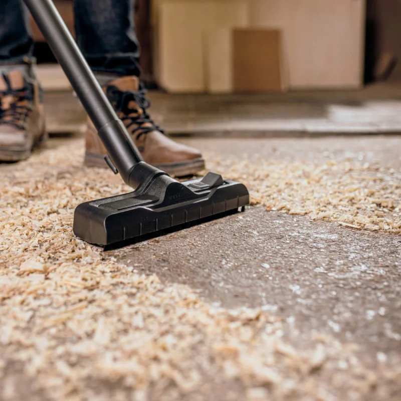 Zestaw Karcher WD 5 S V-30/5/22 + Ssawka samochodowa + Przedłużka węża ssącego 3.5 m