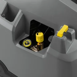 Karcher HDS 6/15 C Profesjonalna myjka z podgrzewaniem wody (200 bar, 560 l/h, 80°C) - 1.071-965.0