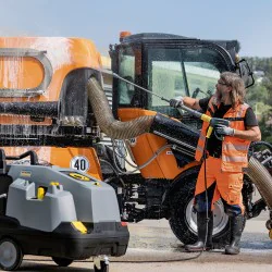Karcher HDS 6/15 C Profesjonalna myjka z podgrzewaniem wody (200 bar, 560 l/h, 80°C) - 1.071-965.0
