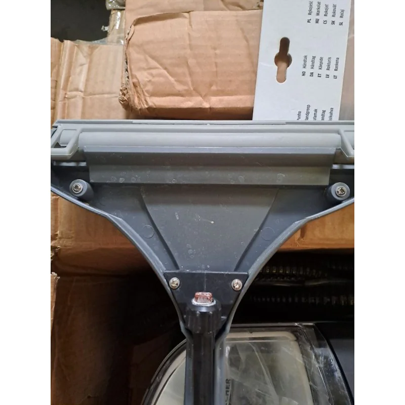 Odkurzacz piorący Karcher PUZZI 10/1 (1250 W, 10 l) OUTLET Odkurzacz piorący Karcher PUZZI 10/1 (1250 W, 10 l) OUTLET