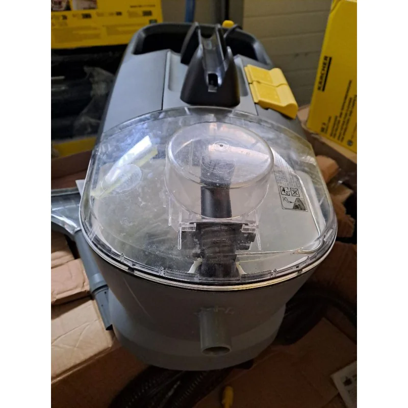 Odkurzacz piorący Karcher PUZZI 10/1 (1250 W, 10 l) OUTLET Odkurzacz piorący Karcher PUZZI 10/1 (1250 W, 10 l) OUTLET