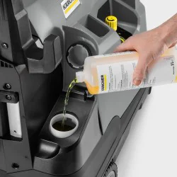 Karcher HDS 9/17-4 C Profesjonalna myjka z podgrzewaniem wody (170 bar, 900 l/h, 155°C) - 1.174-922.0