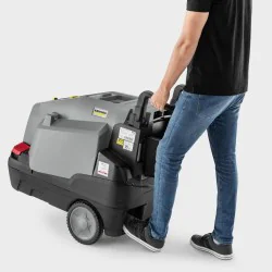 Karcher HDS 9/17-4 C Profesjonalna myjka z podgrzewaniem wody (170 bar, 900 l/h, 155°C) - 1.174-922.0