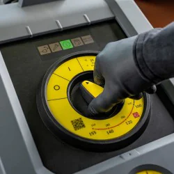 Karcher HDS 9/17-4 C Profesjonalna myjka z podgrzewaniem wody (170 bar, 900 l/h, 155°C) - 1.174-922.0