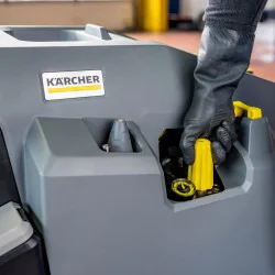 Karcher HDS 9/17-4 C Profesjonalna myjka z podgrzewaniem wody (170 bar, 900 l/h, 155°C) - 1.174-922.0