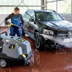 Karcher HDS 9/17-4 C Profesjonalna myjka z podgrzewaniem wody (170 bar, 900 l/h, 155°C) - 1.174-922.0