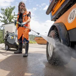 Karcher HDS 9/17-4 CXA Profesjonalna myjka z podgrzewaniem wody (170 bar, 900 l/h, 155°C) - 1.174-929.0 Karcher HDS 9/17-4 CXA Profesjonalna myjka z podgrzewaniem wody (170 bar, 900 l/h, 155°C) - 1.174-929.0