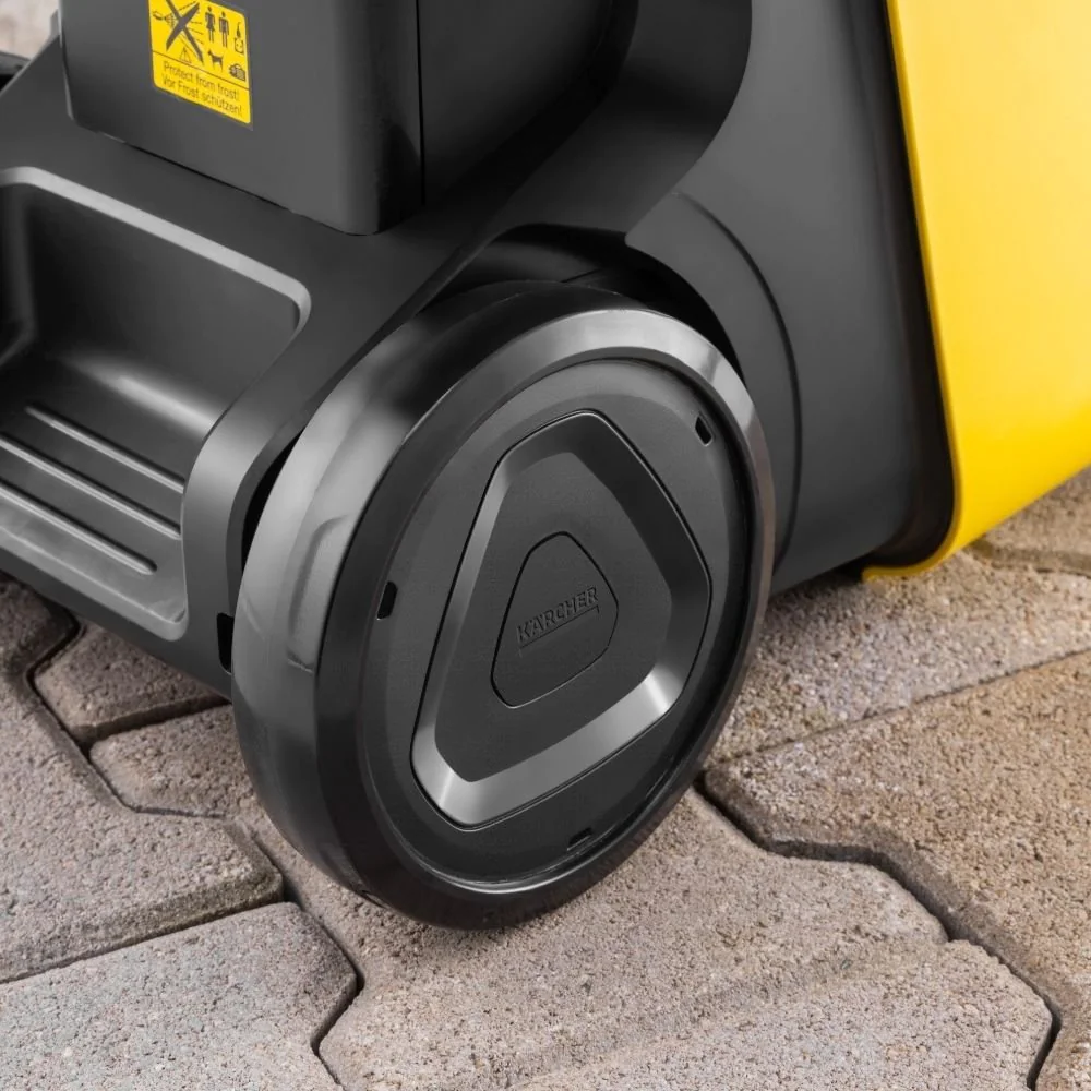 Koła z miękkim bieżnikiem w myjce Karcher K 5 Comfort Premium Garden